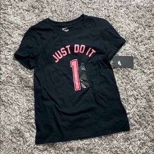 Nike tee